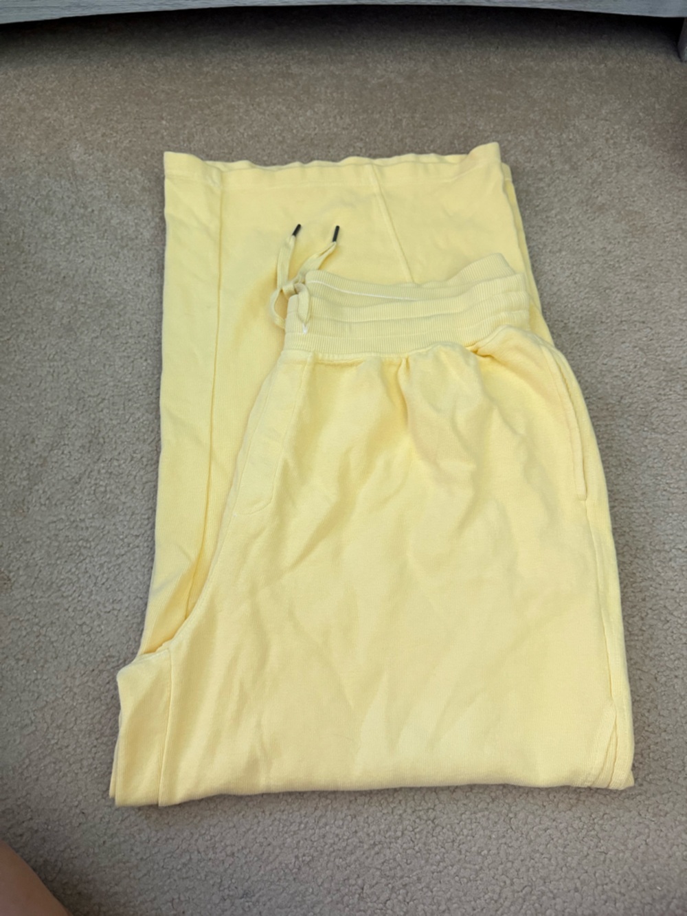 aerie Yellow wide leg sweatpants